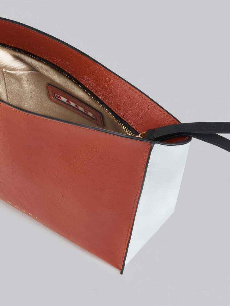 Marni Museo Soft Clutch Cuero Marrom Blancos Negros | QMXUV23350